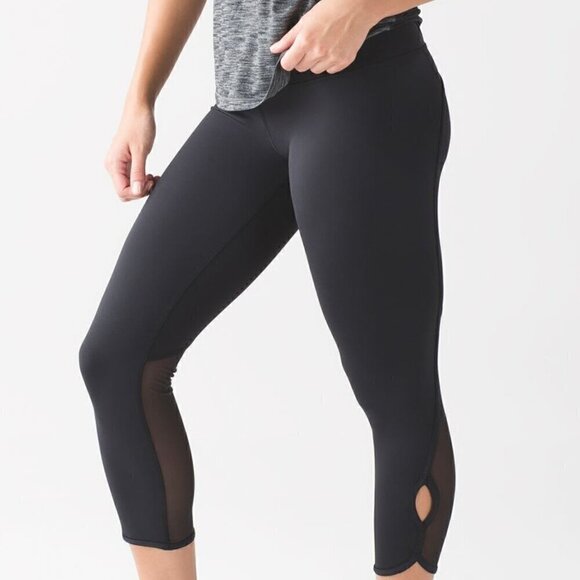 Lululemon Beat The Heat Crop Size 4 - Picture 1 of 8